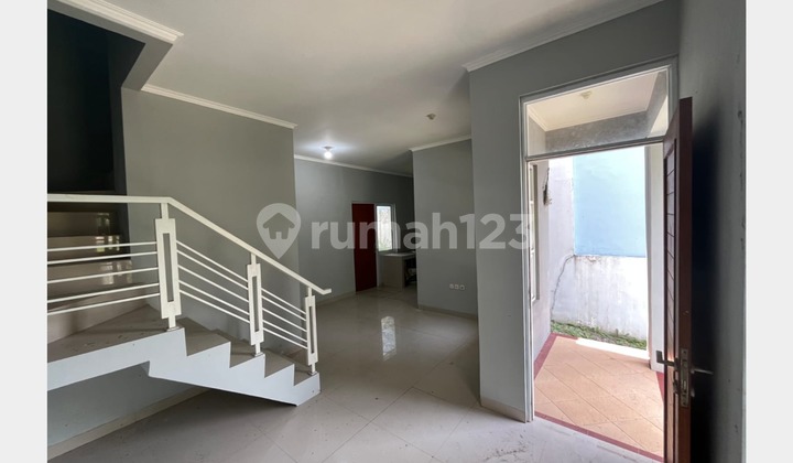 Below Market Price! Kolmas Cipageran 2-Story House 2