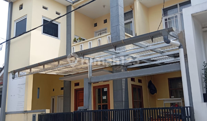 Dibawah Harga Pasaran Rumah Cluster Cibabat Open Space 3 Lantai