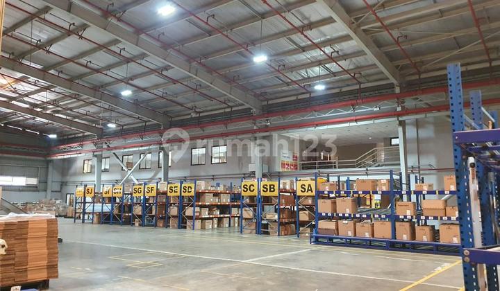 Warehouse for Rent in Jababeka, Area 40,000 M2