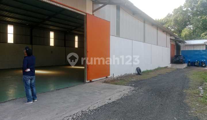 Disewakan Gudang Luar Kawasan Di Cikarang Luas 1000 M2 di Cikarang Selatan