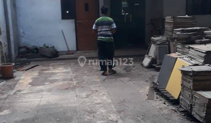 Dijual Tanah Staretgis di Tepi Jaan Daan Mogot 2