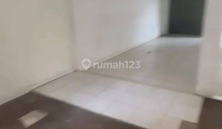 Disewakan Ruko di Jalan Jakarta Mainroad Antapani 3
