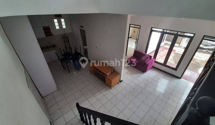 Dijual Murah Rumah di Sayap Moh.Toha 1