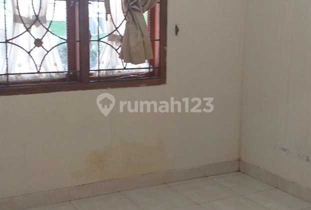Disewakan Rumah di Griya Asri Cahaya Cipageran Cimahi 4