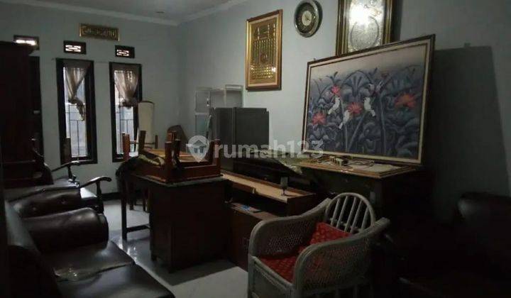Rumah 2 Lantai Luas Dan Nyaman di Buah Batu Margacinta Bandung 3
