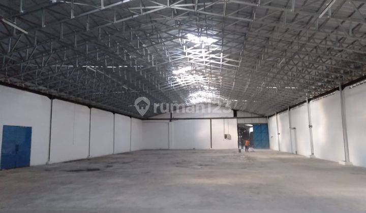 Gudang Terawat Nyaman dan Aman di Kopo Permai 2