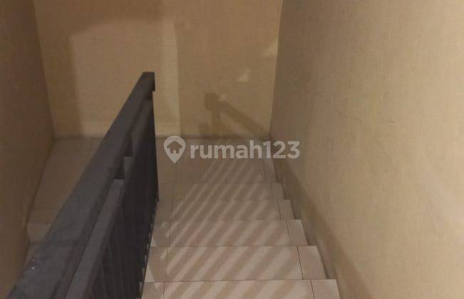  Rumah Siap Huni Terawat Nyaman Aman di Sayap Taman Kopo Indah 2