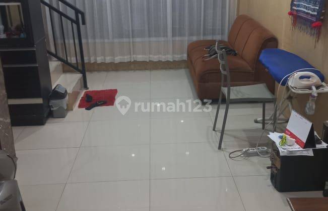  Rumah Siap Huni Terawat Nyaman Aman di Sayap Taman Kopo Indah 1