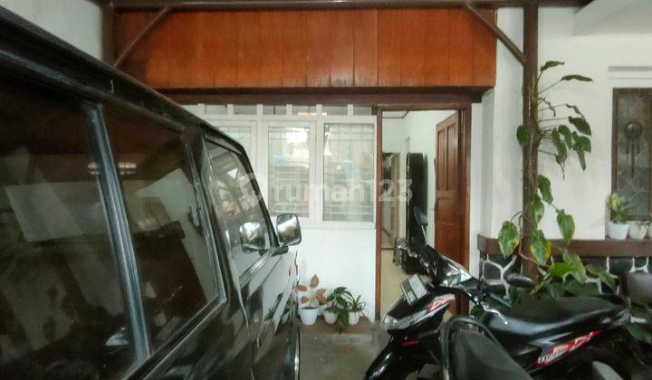 Rumah Kost 2 Lantai Nyaman Terawat di Sayap Riau Bandung 2