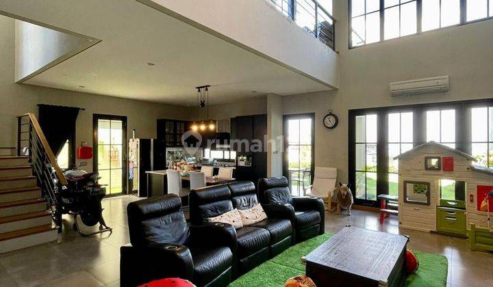 Dijual Rumah Hunian American Modern 2 Lantai Lokasi Strategis di Komplek Budi Indah Bandung 1