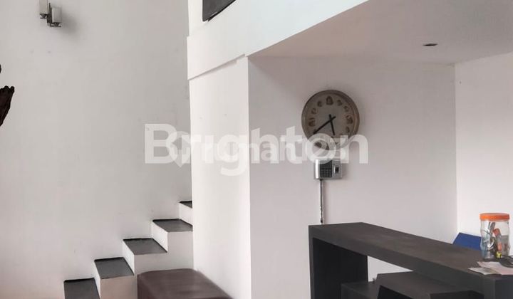 GEDUNG PERKANTORAN DI JALAN AMPERA RAYA JAKARTA SELATAN 2