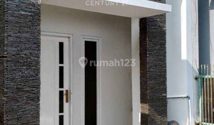 Disewakan Rumah Di PErumahan Jatinegara Baru Jakarta Timur 2