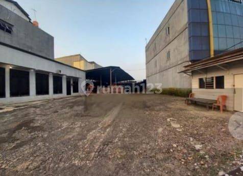 Dijual Tanah dan Bangunan  Pd Bambu Jakarta Timur 1