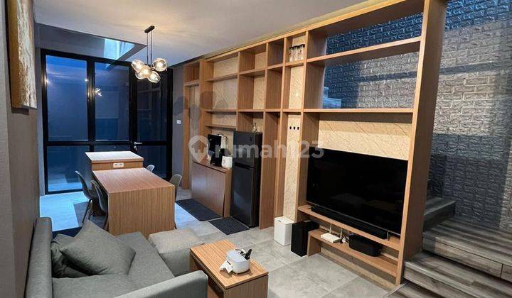 Rumah Keren di Grand Wisata Bekasi Modern Minimalist Full Furnish 2