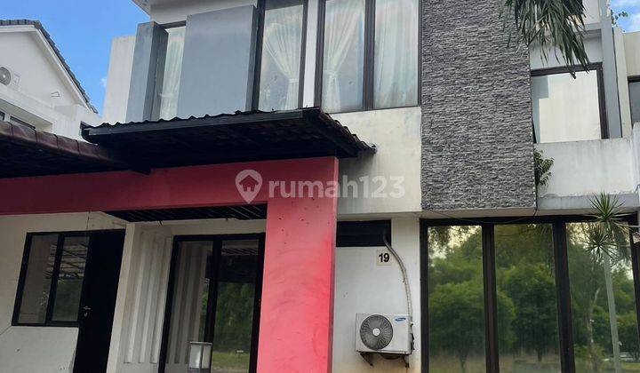 di jual rumah di vassa wood 1