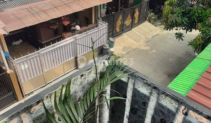 Di Sewa Rumah 2 Lantai 80 juta pertahun 15