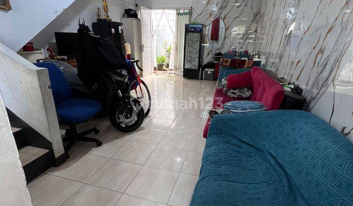 Rumah Karang Tengah Dijual Murah Pinggir Jalan di Metro Permata 1 2