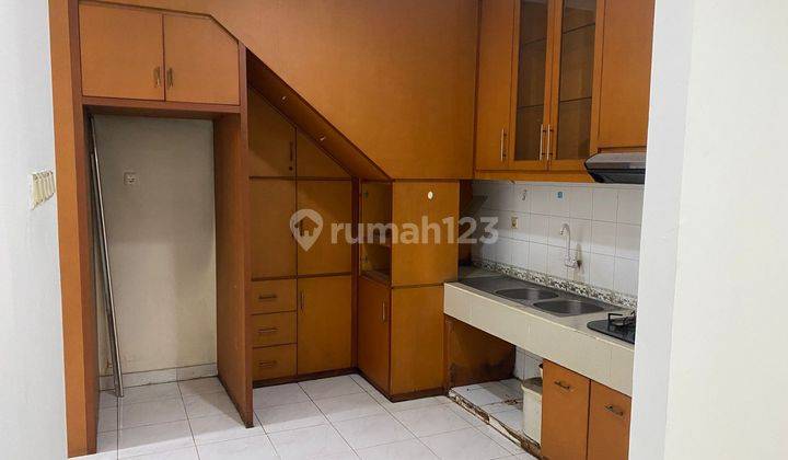 Disewa Rumah 2 Lt Siap Huni Daan Mogot Baru Tampak Siring Bagus 2