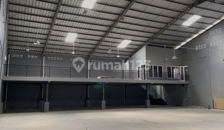 Warehouse and Office for Rent, Ready to Use, Flood-Free, Kav DPR Cipondoh Warehouse and Office for Rent, Ready to Use, Flood-Free, Kav DPR Cipondoh