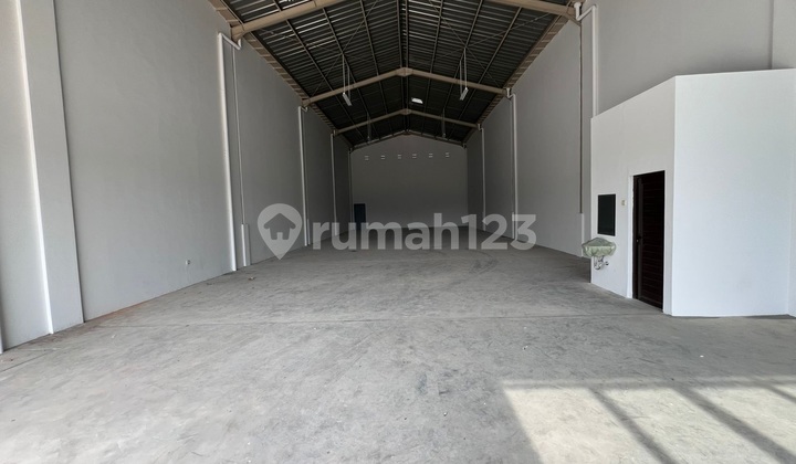 Gudang Plong 3 in 1 Dekat Bandara Baru Bagus Kontainer Tangerang