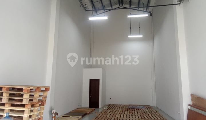 Gudang Brand New Pik 2 Dalam Kawasan Akses Kontainer Tidak Banjir