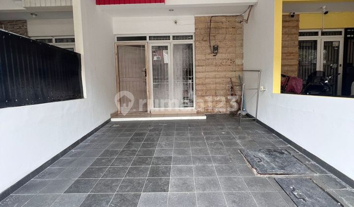 Rumah Park Residence Dijual Harga Murah Siap Huni Taman Surya 5 2