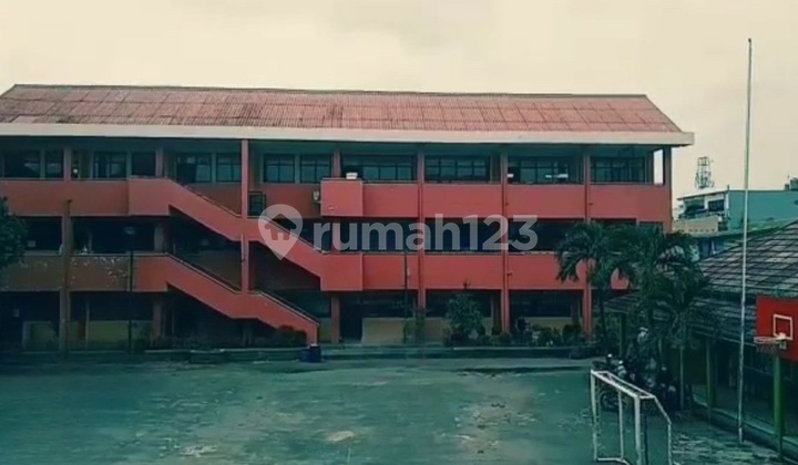 Dijual Sekolahan 3 Lantai Jl. Teuku Umar, Karawaci, Tangerang