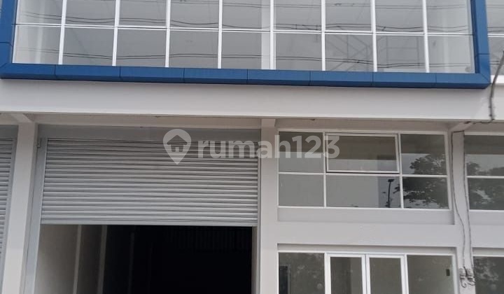 Warehouse and 3-Story Office for Sale Cheap Ready to Use Duta Indah Sentoha Warehouse and 3-Story Office for Sale Cheap Ready to Use Duta Indah Sentoha