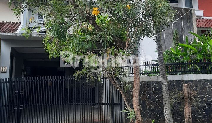 DISEWAKAN RUMAH 2LANTAI 2