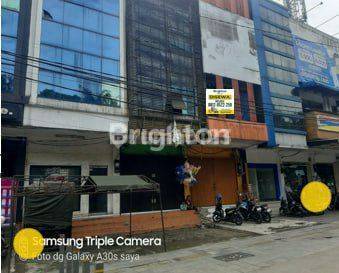 RUKO GANDENG 4 UNIT, MASING-MASING 3 LANTAI + BASEMENT & ROOFTOP SANGAT STRATEGIS JL SUDIRMAN AIR MANCUR BOGOR 1
