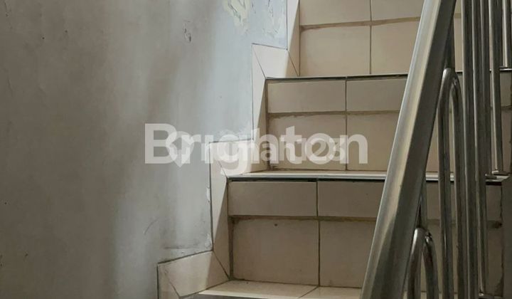 KOS 3 LANTAI AREA KAMPUS DI BOGOR