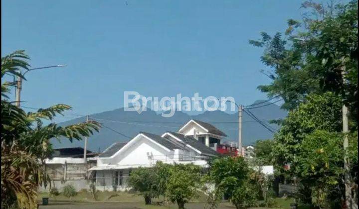 RUMAH CANTIK VIEW GUNUNG DAERAH SEJUK SANGAT NYAMAN SIAP HUNI 2