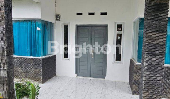 DIJUAL RUMAH DENGAN HALAMAN LUAS DAN HARGA MURAH 1