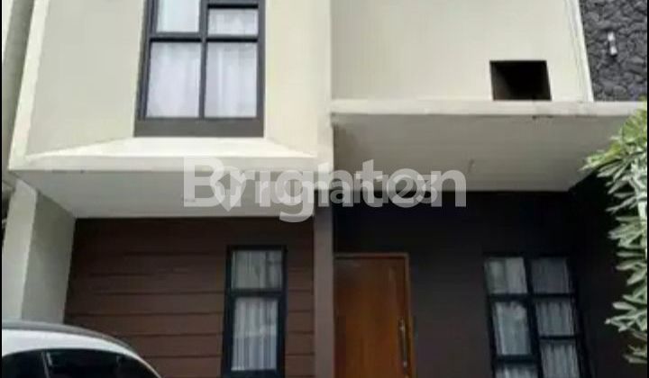 RUMAH CANTIK NYAMAN 2 LANTAI DI TENGAH KOTA SIAP HUNI 1