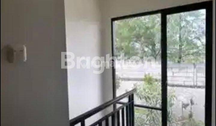 RUMAH CANTIK 2 LANTAI SIAP HUNI 2