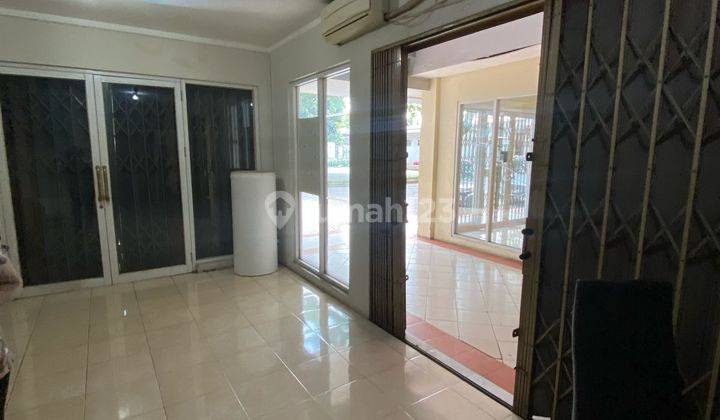 Dijual Ruko Area Ramai di Pasar Modern Bintaro 2