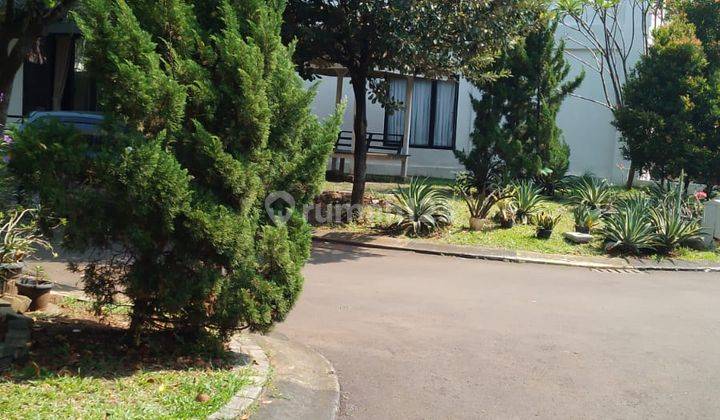 Dijual Rumah Bagus dan Siap Huni di Lingkungan Nyaman Emerald Bintaro 2