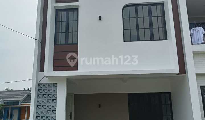 Dijual Rumah 2 Lantai Cimuning Dkt Grand Wisata Bekasi Kota