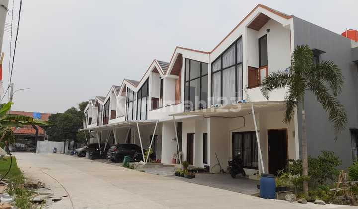 Dijual Rumah 2 Lantai Dkt Sumarecon Bekasi Barat Dijual Rumah 2 Lantai Dkt Sumarecon Bekasi Barat