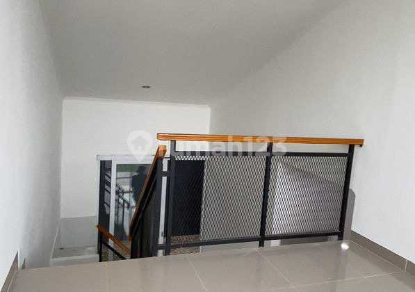 Dijual Rumah Konsep Mazzanine Mustikasari Bekasi Timur 2