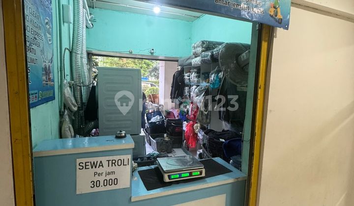 Kios Kalibata City Tower Borneo