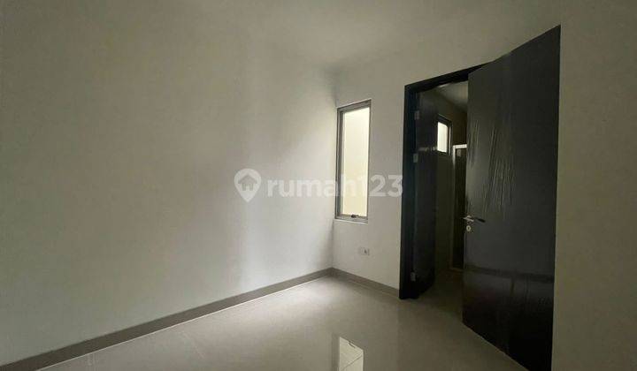 Rumah 2 Lantai Baru Unfurnished di Pik 2. Cluster Virginia, Jakarta Utara 2
