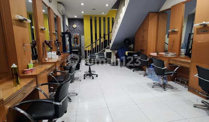 Disewakan Ruko Bagus Bekas Salon Dipasar Senen Raya Jakarta Pusat Disewakan Ruko Bagus Bekas Salon Dipasar Senen Raya Jakarta Pusat