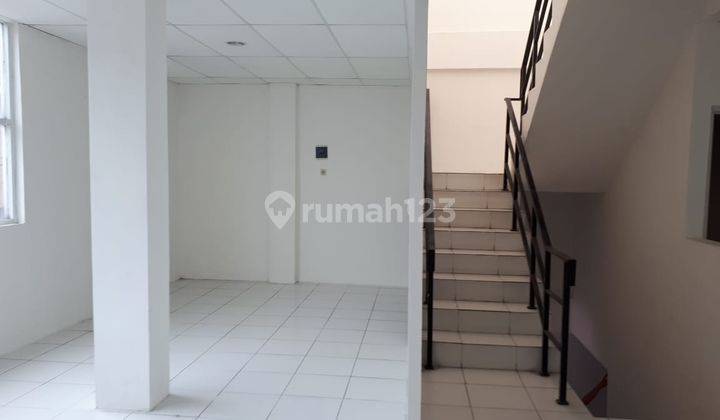 Gudang di sewakan di Komplek pergudangan Duta iconic, Tangerang  3