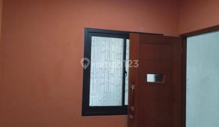 Rumah siap huni di Perumahan Taman Palem, Jakarta Barat  3