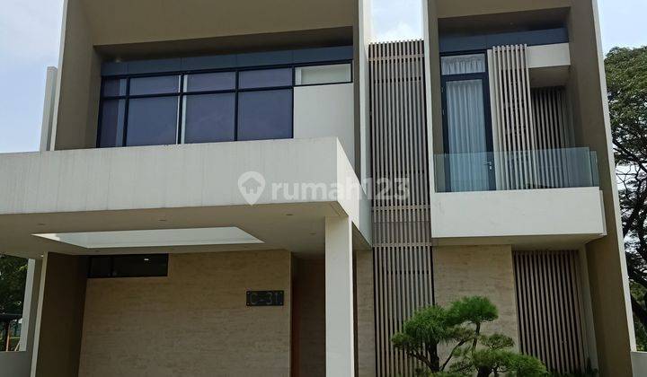 Rumah baru ada golf di Paradiso Golf Villas  Jababeka, Bekasi 2