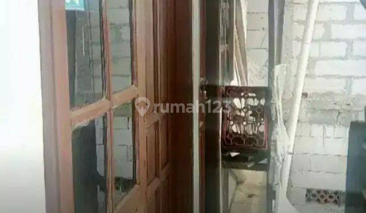 Dijual rumah kontrakan 5 pintu di kebon dua ratus Jakarta Barat  2