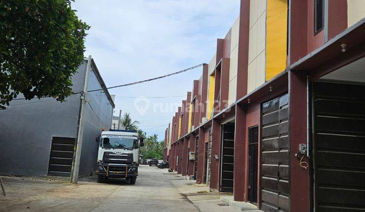 Gudang bagus dan baru siap pakai di Teluk naga, Tangerang  2