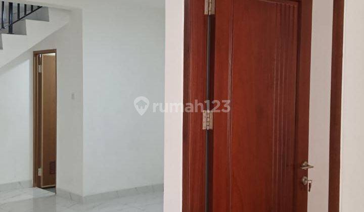 Dijual Rumah Bagus 3 Lt Di Taman Palem Lestari,, Jakarta Barat  2