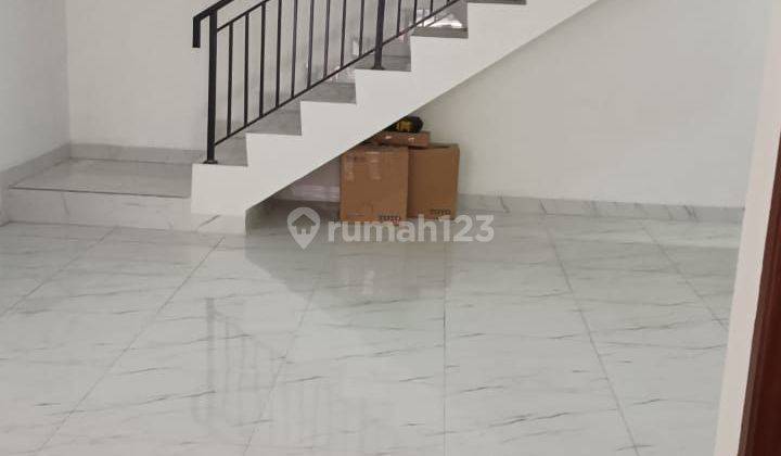 Dijual Rumah Bagus 3 Lt Di Taman Palem Lestari,, Jakarta Barat  1